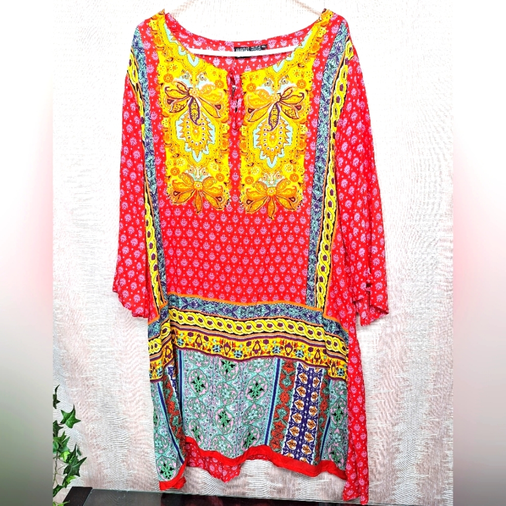 NWT multicolor summer dress by AVANDAS size XL.